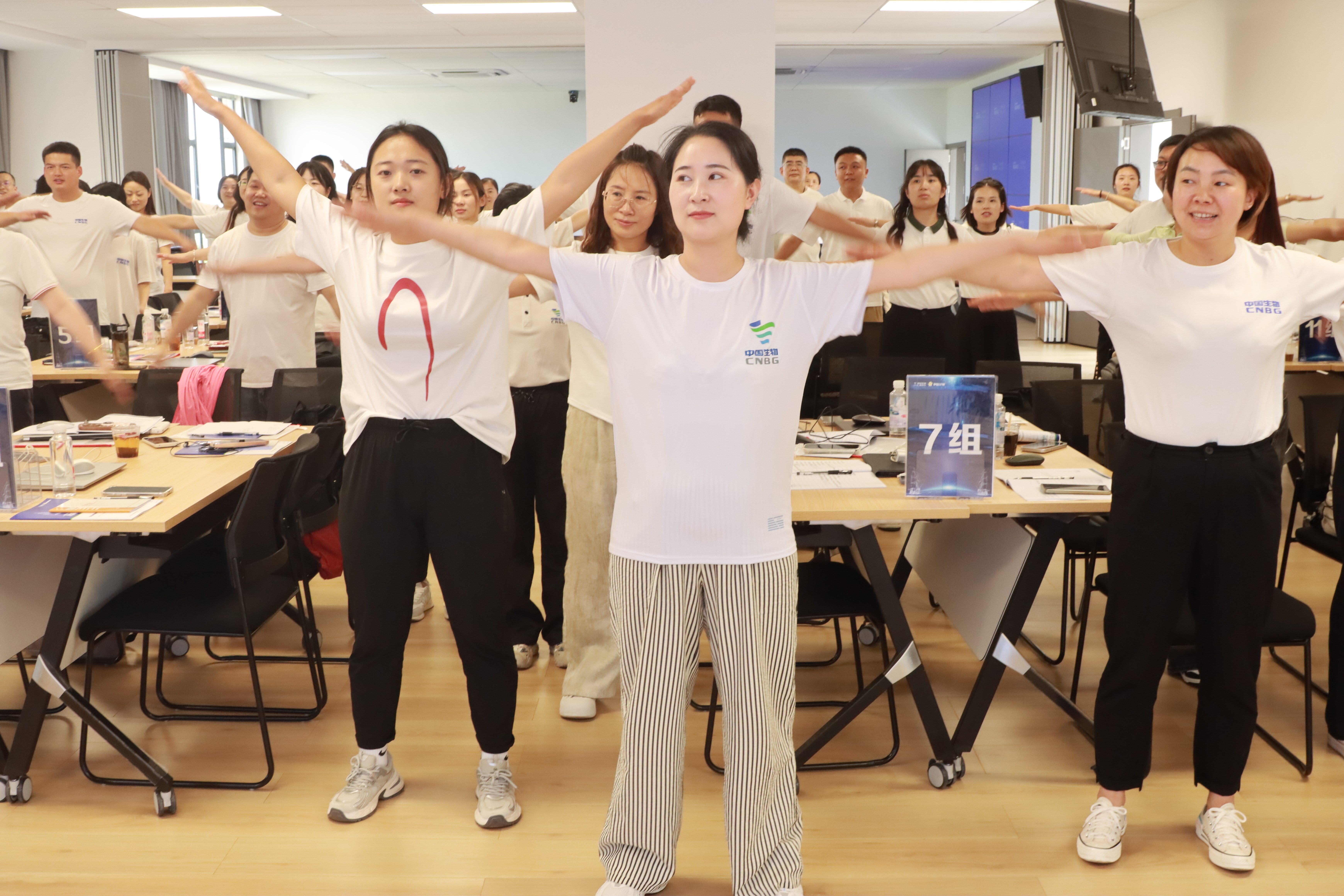 新媒體運(yùn)營(yíng)專項(xiàng)培訓(xùn)班（第四期）·課間鍛煉.JPG